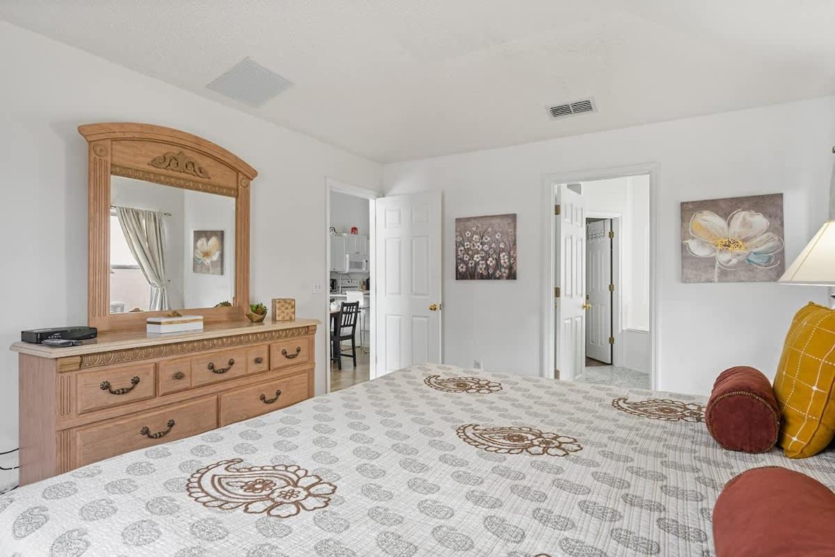 4 Bedroom No Carpet Just Remodeled Unit Sr1205 Kissimmee Exterior photo